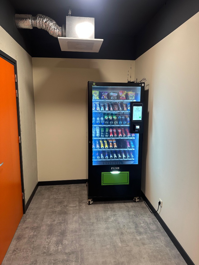 Vendingautomaat industriële ruimte